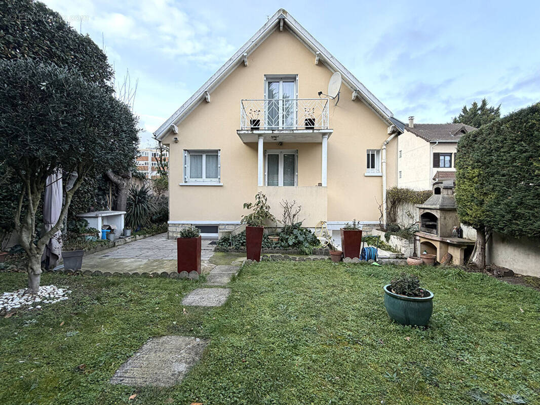Maison à BEZONS