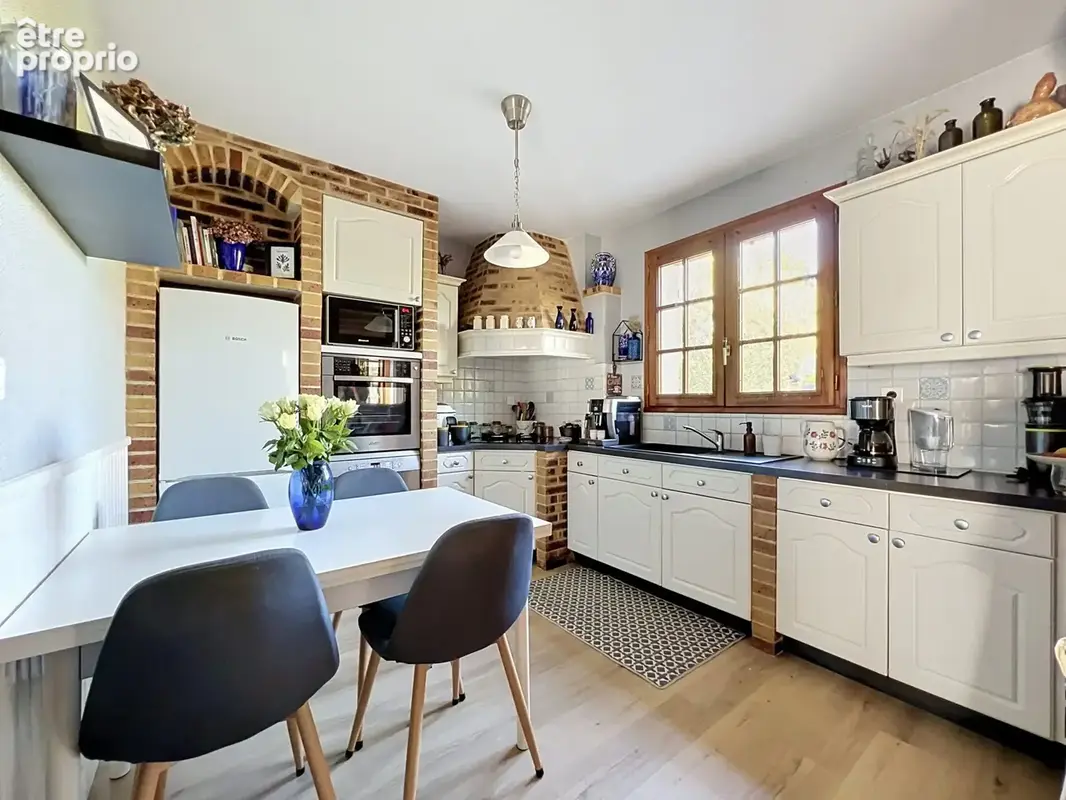 Maison 6 pièces 106 m² à vendre à La Chaussee-Saint-Victor (41260) - photo 3