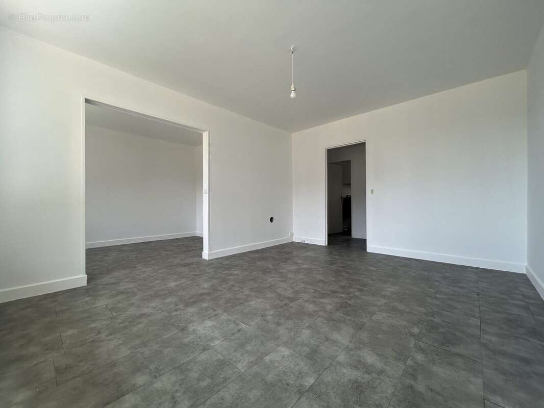 Appartement à BOIS-D'ARCY