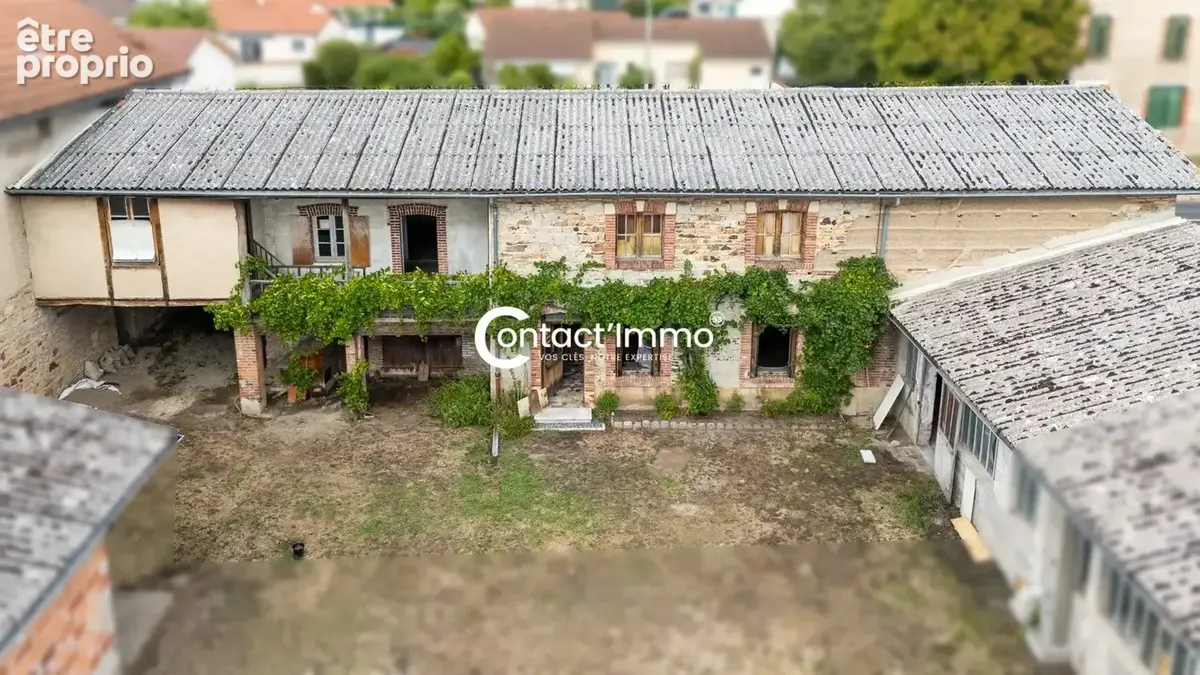 Maison 6 pièces 183 m² à vendre à Lezoux (63190) - photo 2