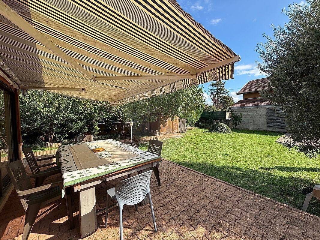 Maison à VILLEFRANCHE-SUR-SAONE