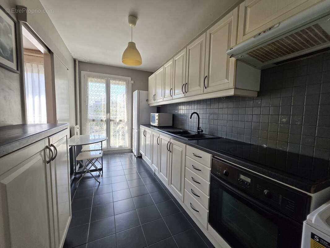 Appartement 72 m² à Dijon  - photo 4