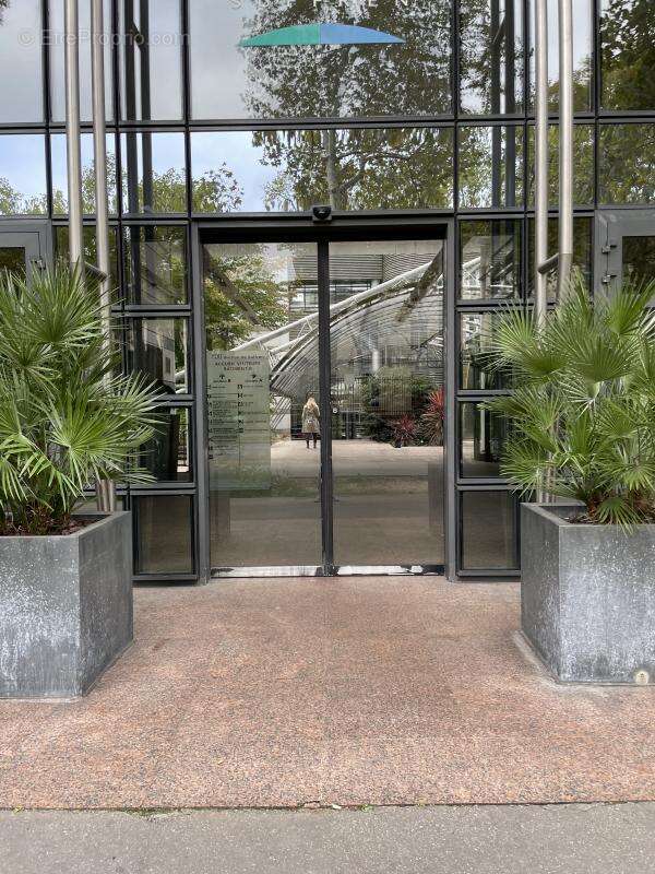 Parking à PARIS-15E