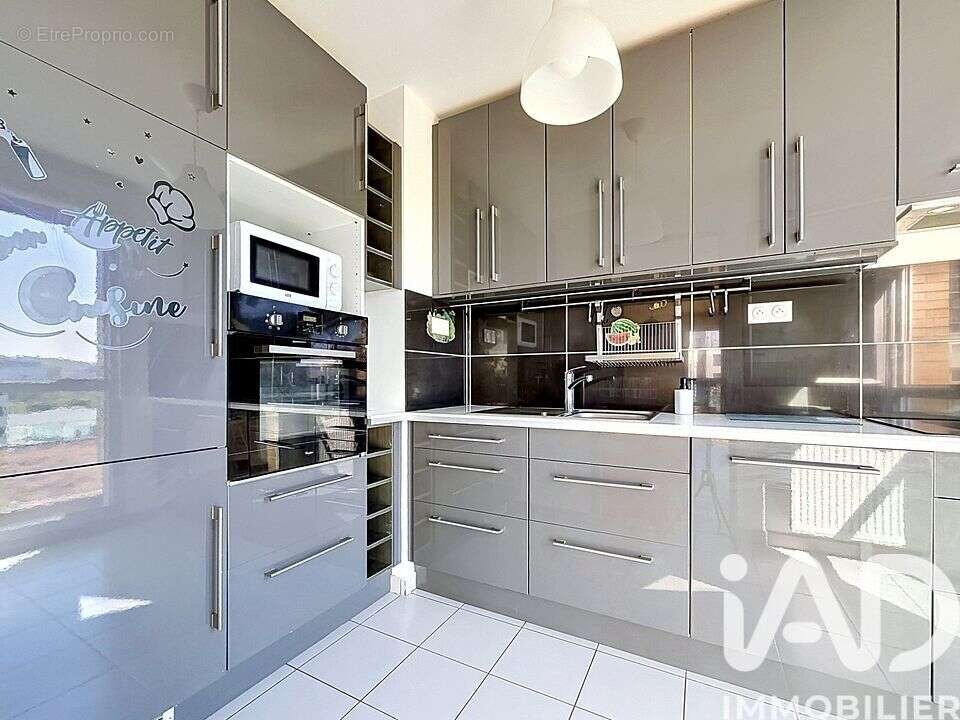 Photo 9 - Appartement à BOBIGNY