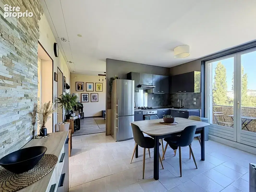 Appartement à GRIGNY