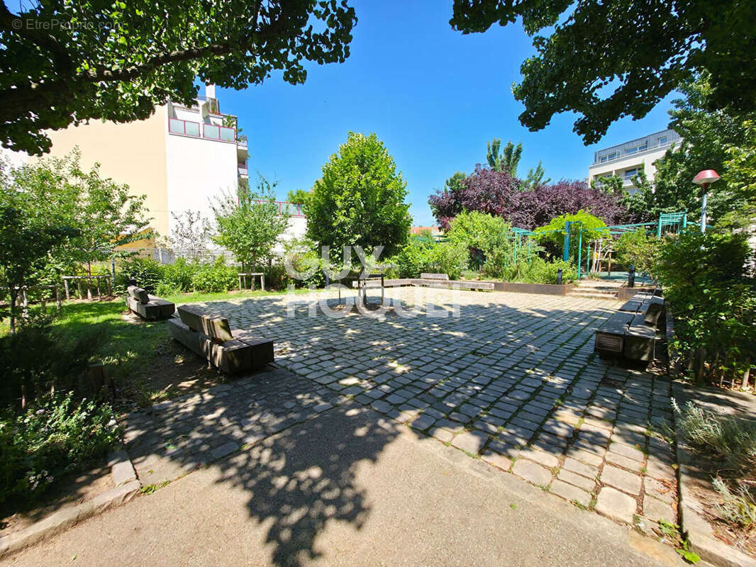 Appartement à CACHAN