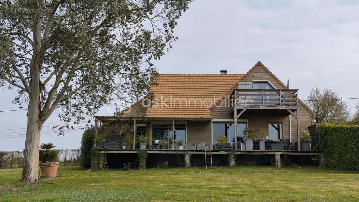 Maison à AUTRY-LE-CHATEL