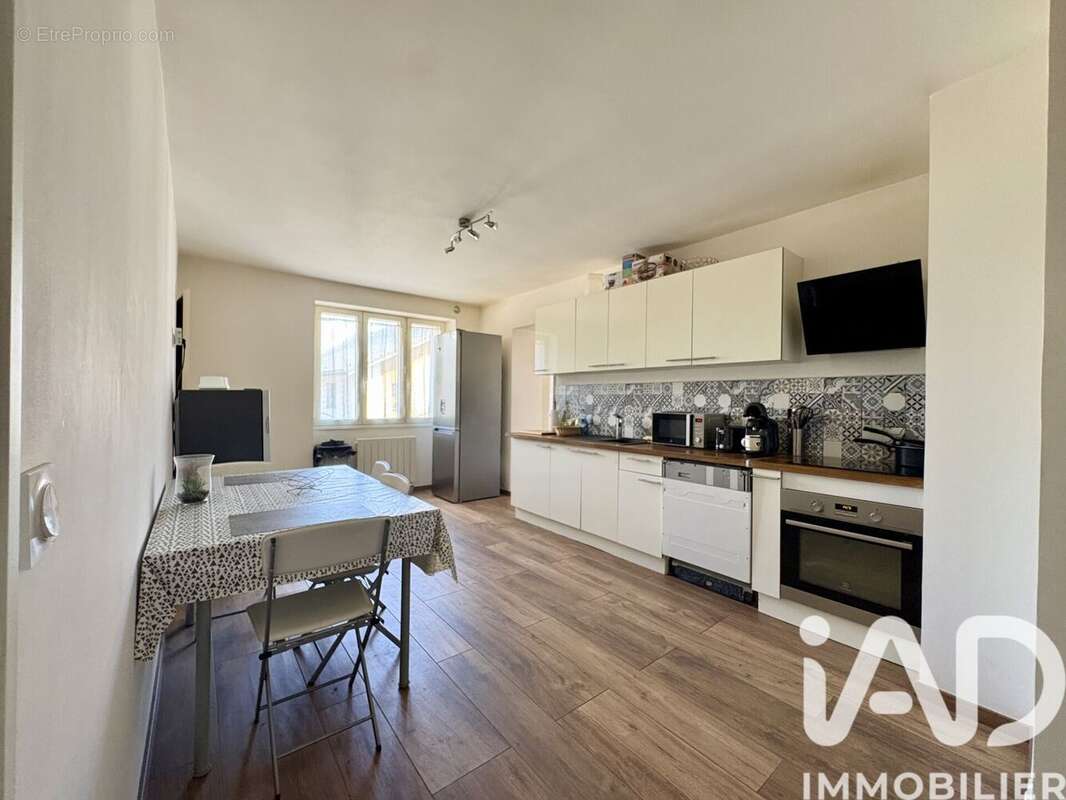 Appartement 105 m² à Villard-Sallet  - photo 3