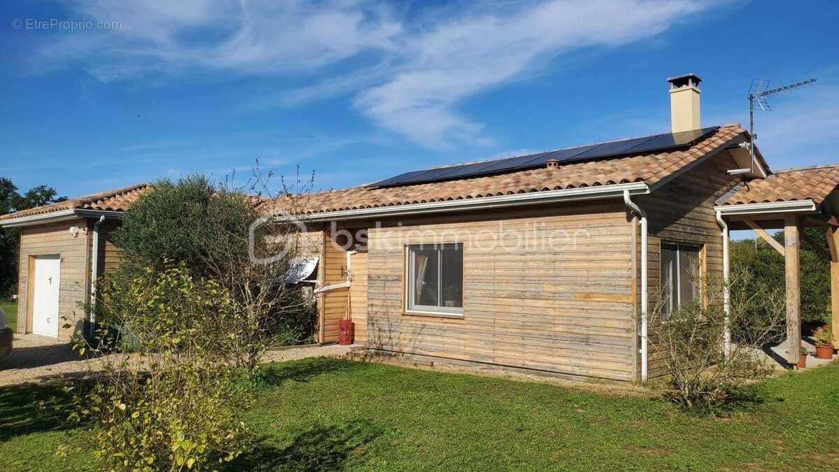 Maison à SAINT-PARDOUX-ISAAC