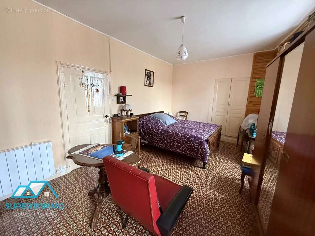 Maison à BOURNONCLE-SAINT-PIERRE