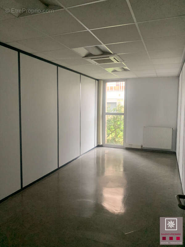 Commerce à VILLEURBANNE