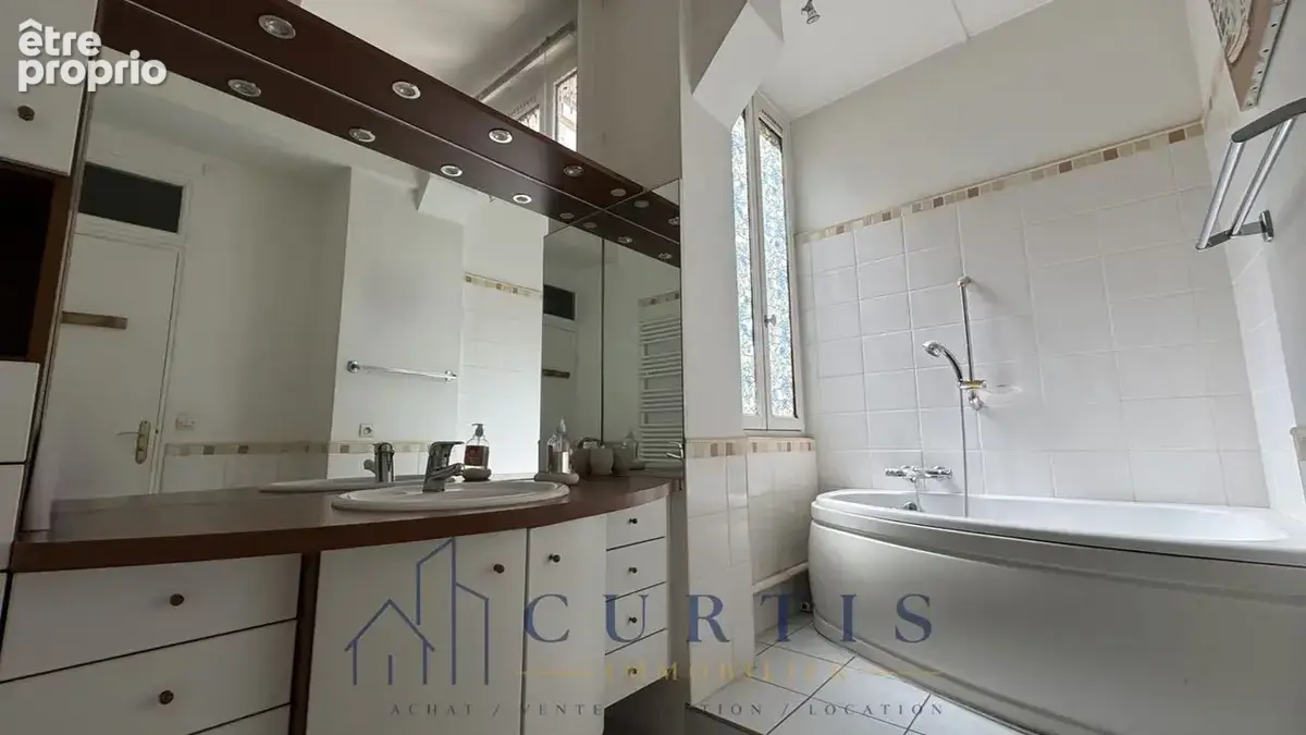Appartement 5 pièces 150 m² à vendre à Saint-Etienne (42000) - photo 9