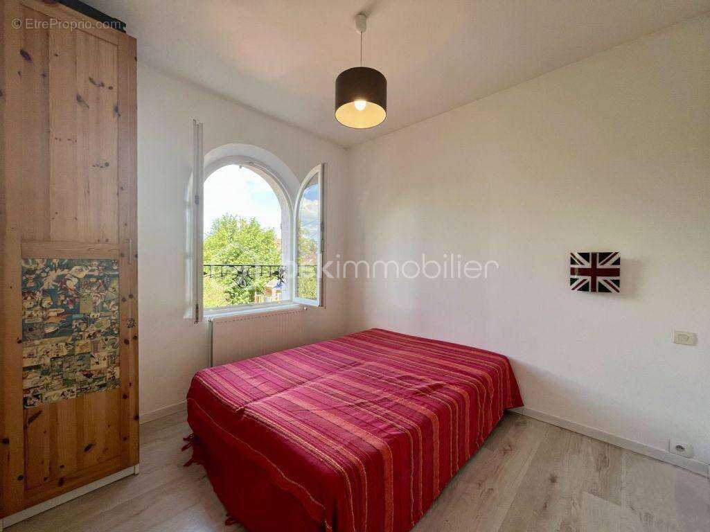 Maison à LIMEIL-BREVANNES