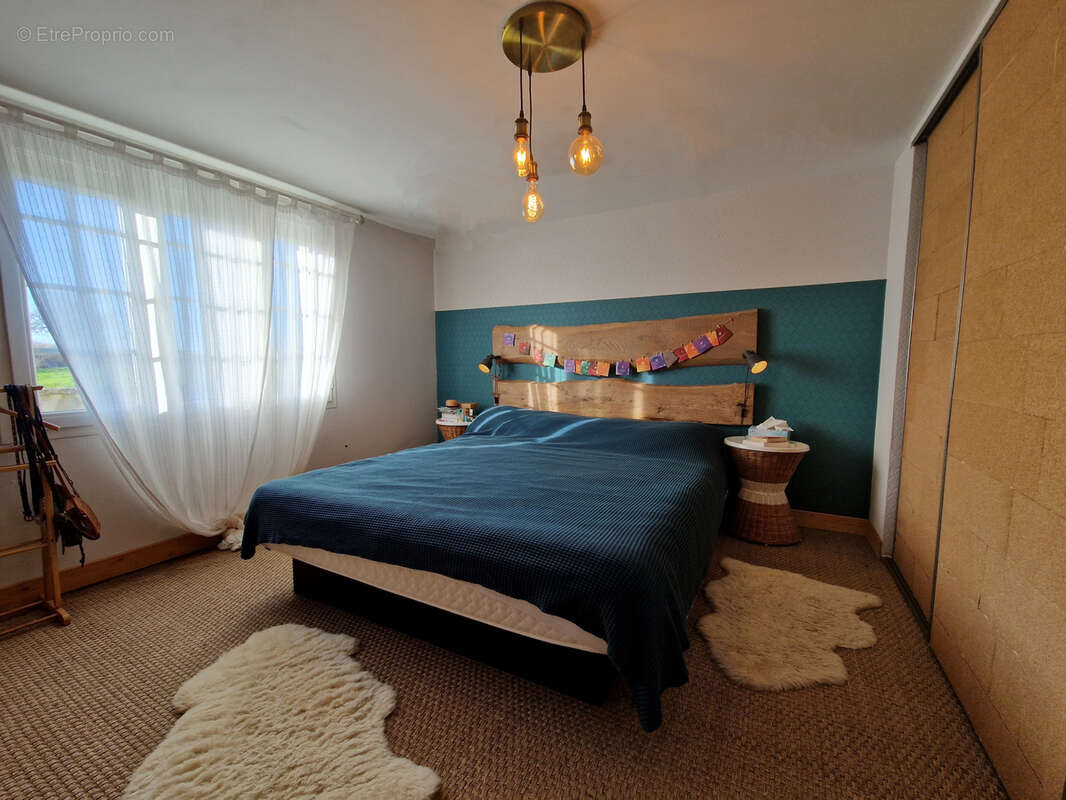 Maison à NEUILLY-LA-FORET