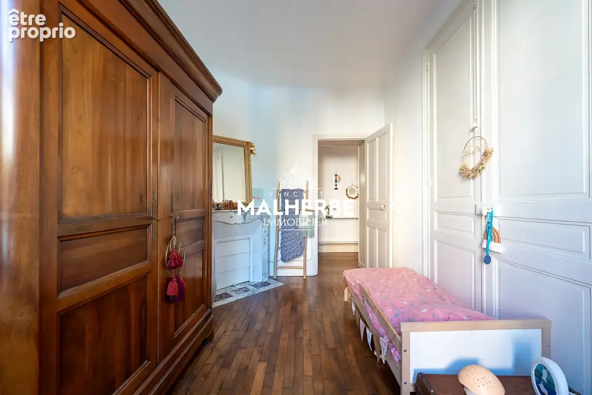 Appartement de caractere avec accès direct au  jardin - photo 6