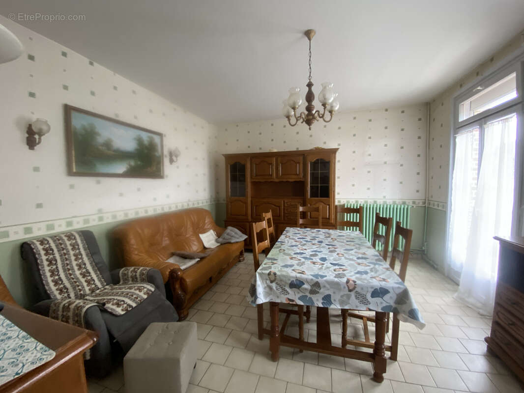Maison disposant de 2 logements - photo 4