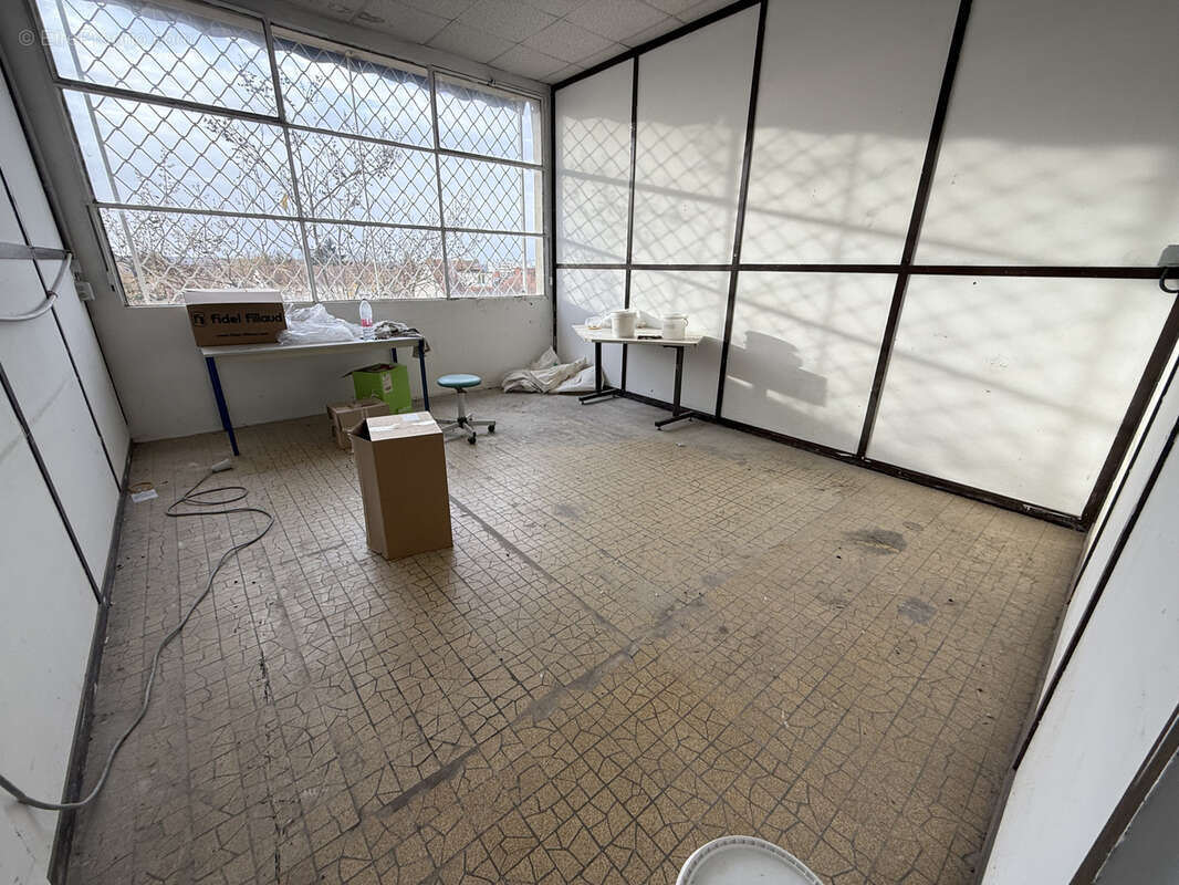 Commerce à LE VERNET