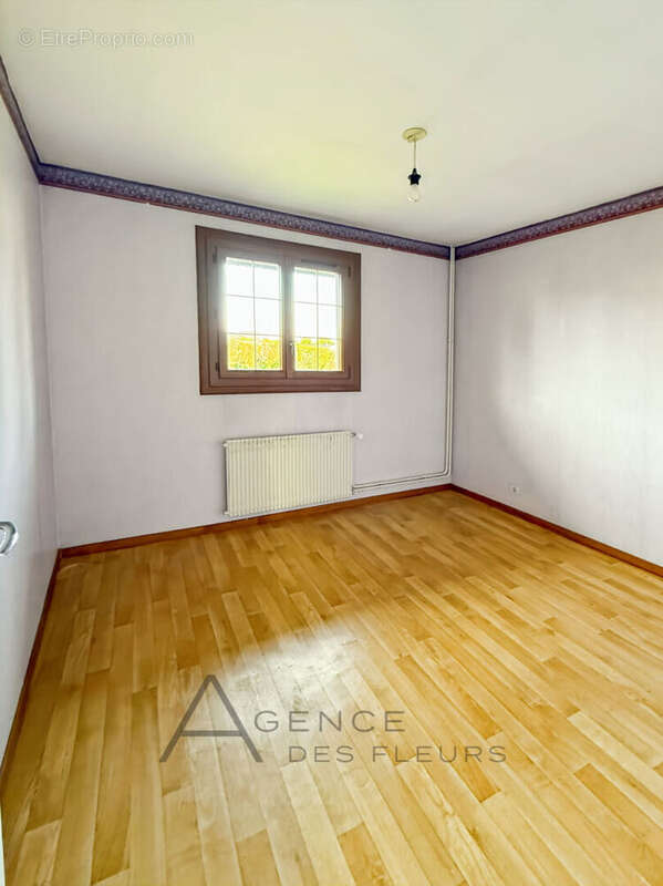 Maison à CAUDEBEC-LES-ELBEUF