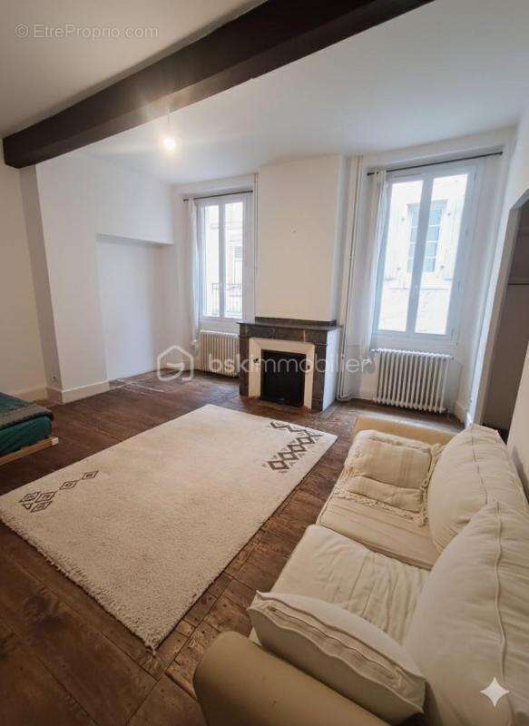 Maison à LA BASTIDE-DE-SEROU