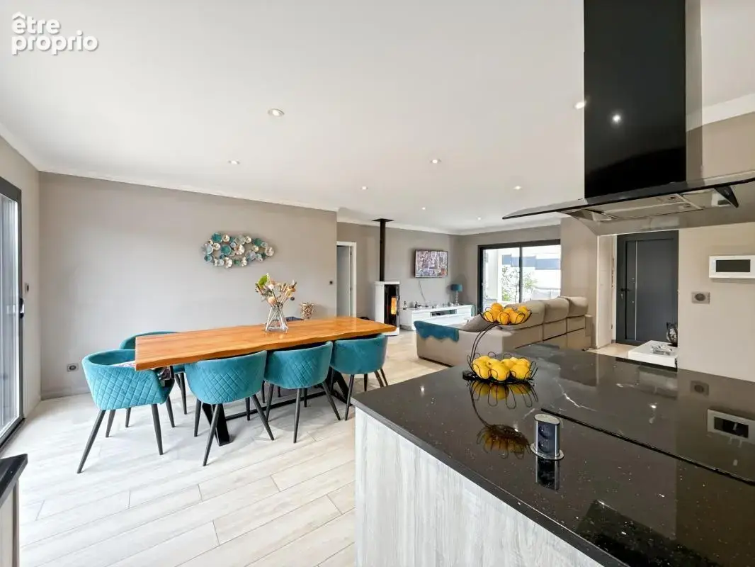  Maison contemporaine d’exception – 2021 – Château-l’Évêque  Prestations haut de gamme – Piscine – Sous-sol complet – Environnem - photo 13