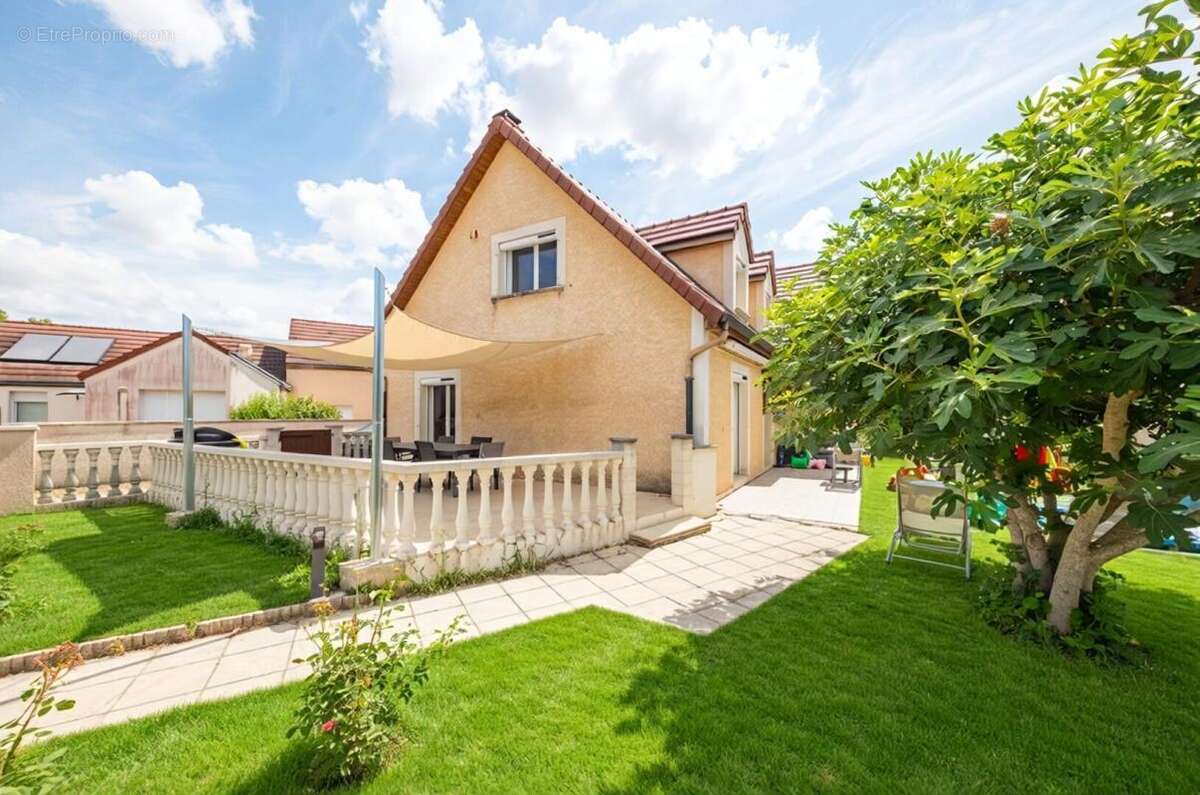 Quetigny - maison t10 - photo 2