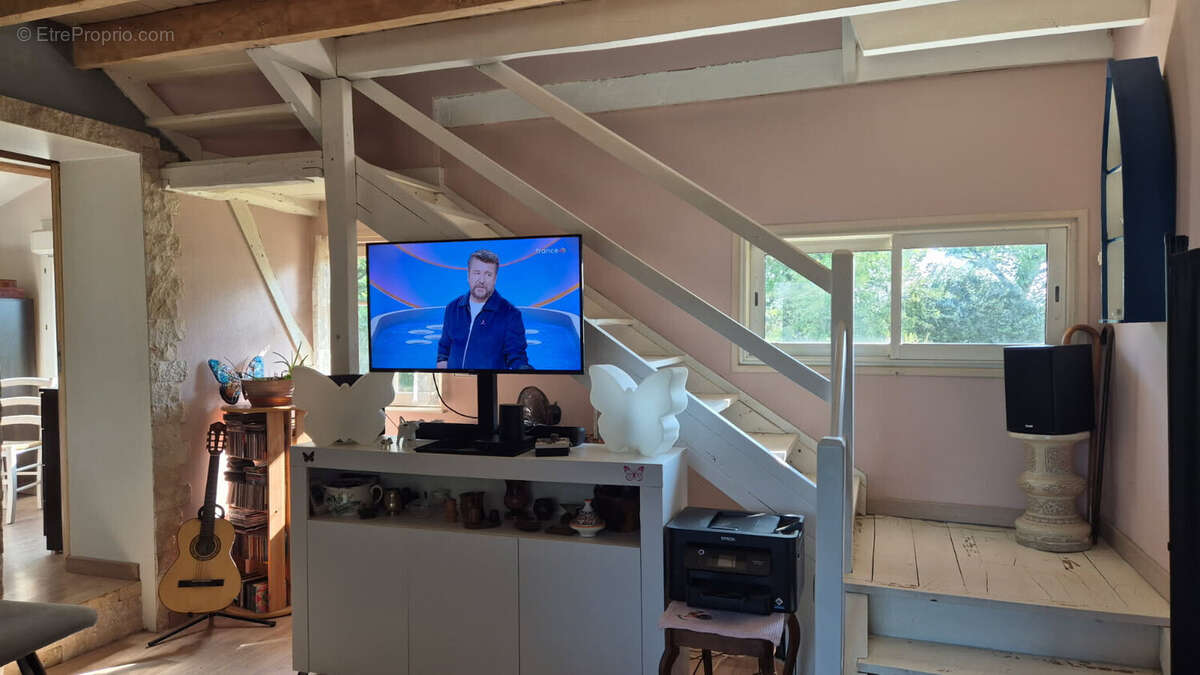 Maison à L&#039;ABERGEMENT-SAINTE-COLOMBE