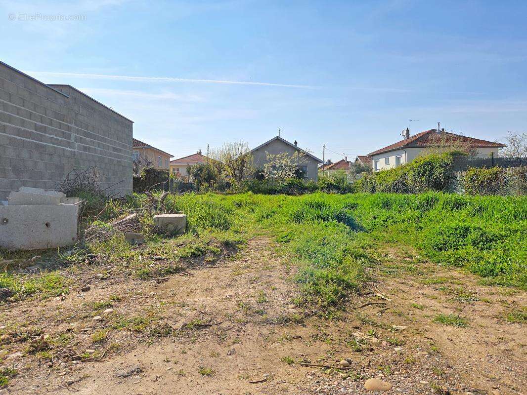 Terrain à bâtir - 452m² - photo 2