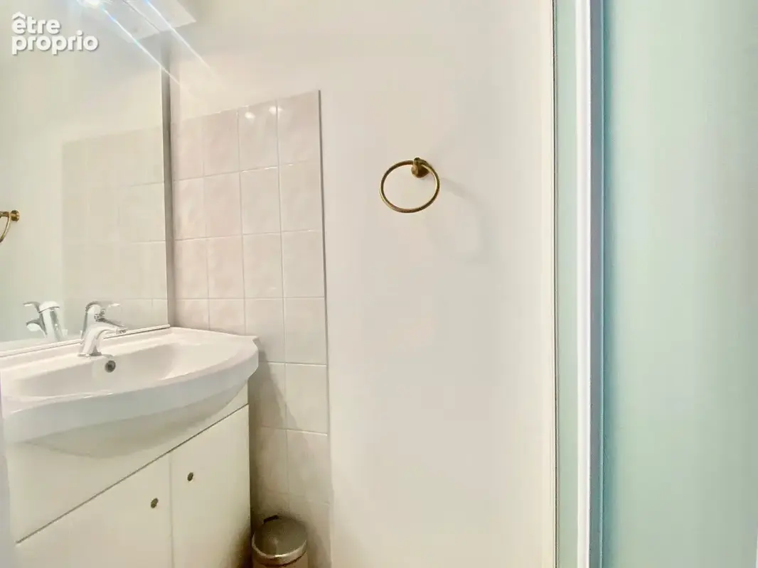 CENTRE René Bouhier - Très bel appartement rénové 44m² - photo 5