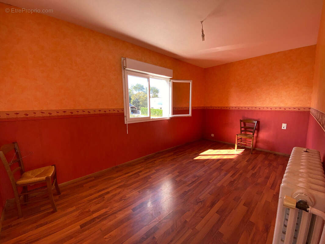 Maison à LANGUIDIC
