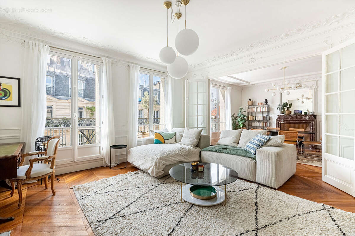 Appartement à PARIS-5E