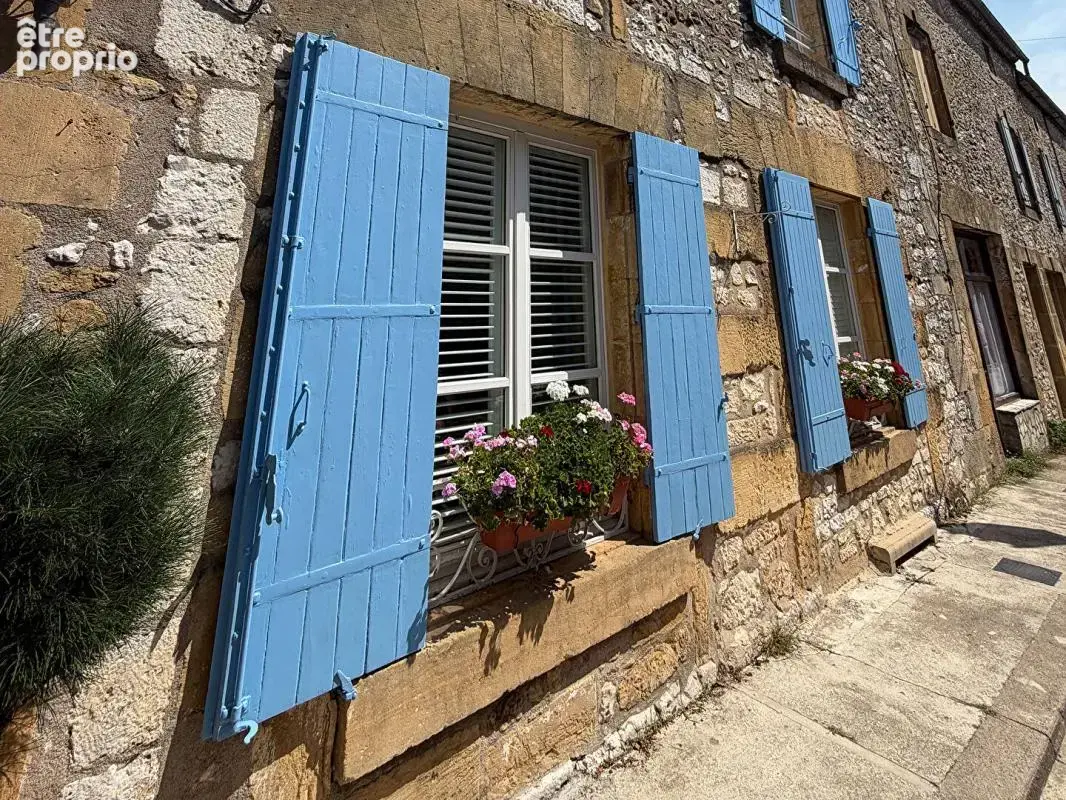 Grande maison de village avec cour au coeur de Monpazier - photo 18