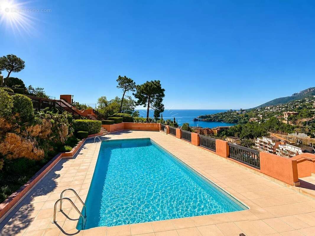 Appartement à THEOULE-SUR-MER