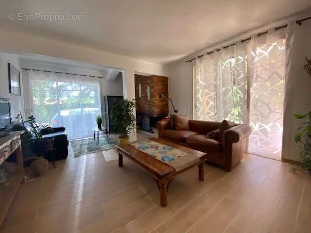 Maison à DRAGUIGNAN