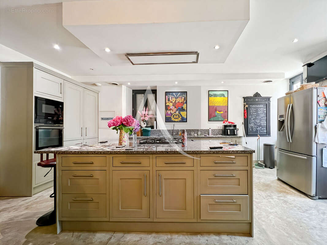 Maison à SAINT-VITE