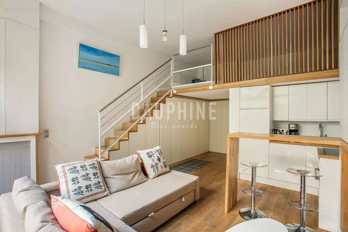 Appartement à PARIS-6E