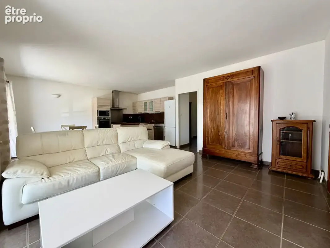 Appartement Bagnols Sur Ceze - 3 pièces - 73 m² - photo 3