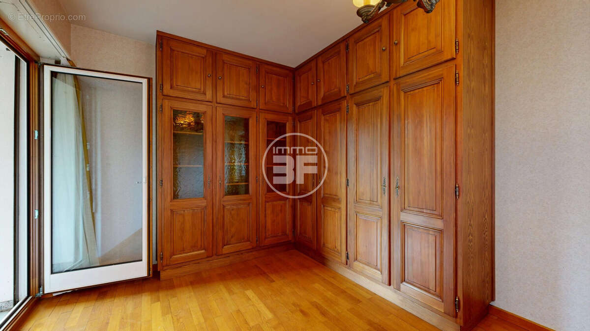 Maison 228 m² à Hegenheim  - photo 8