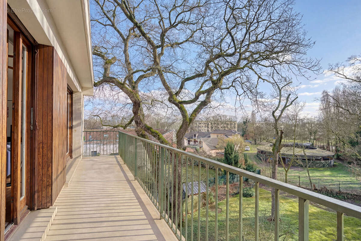 Appartement à MAISONS-LAFFITTE