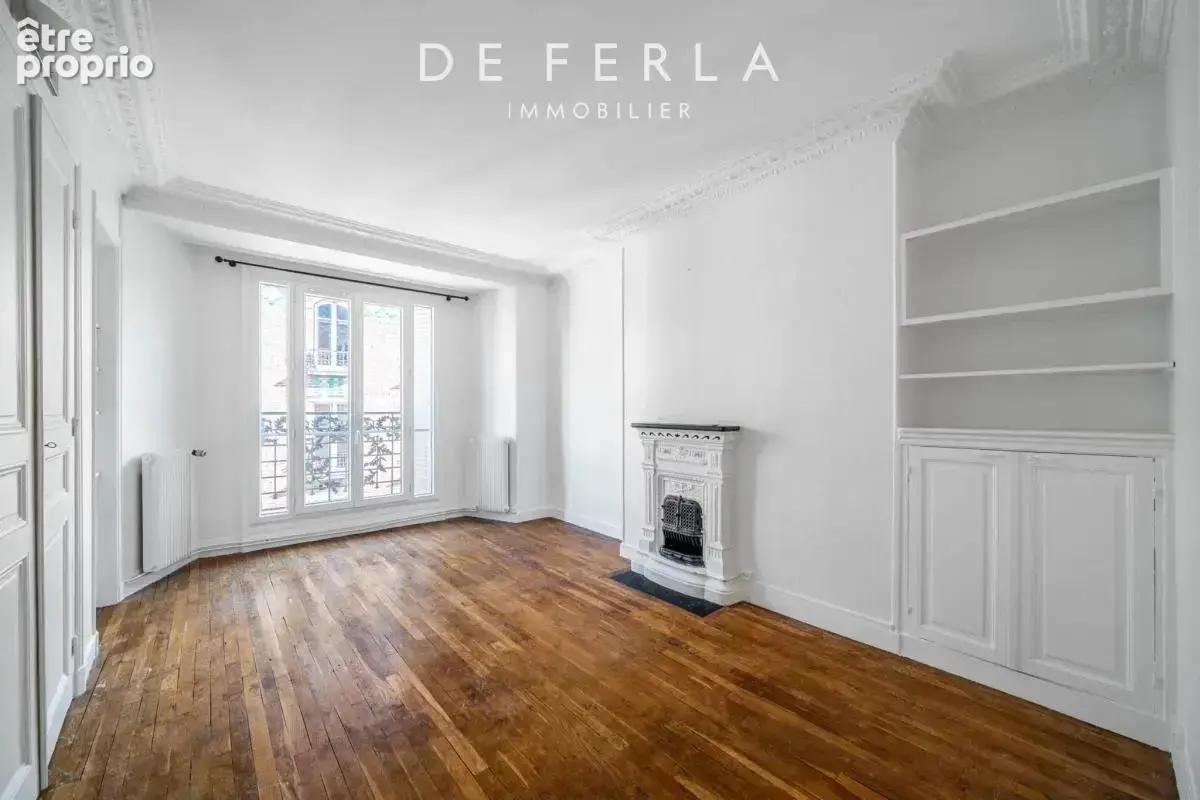 Appartement à PARIS-14E