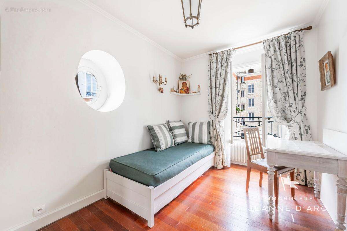 Appartement à VERSAILLES