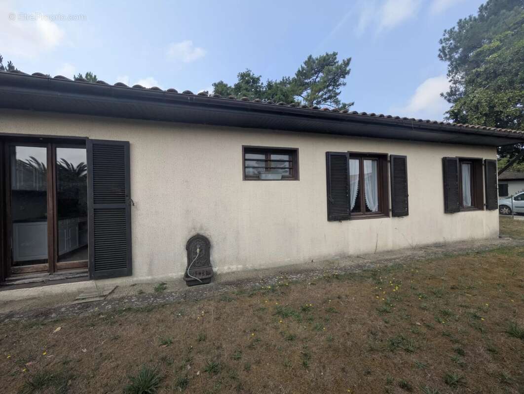 Maison de plain pied proche du centre - photo 3