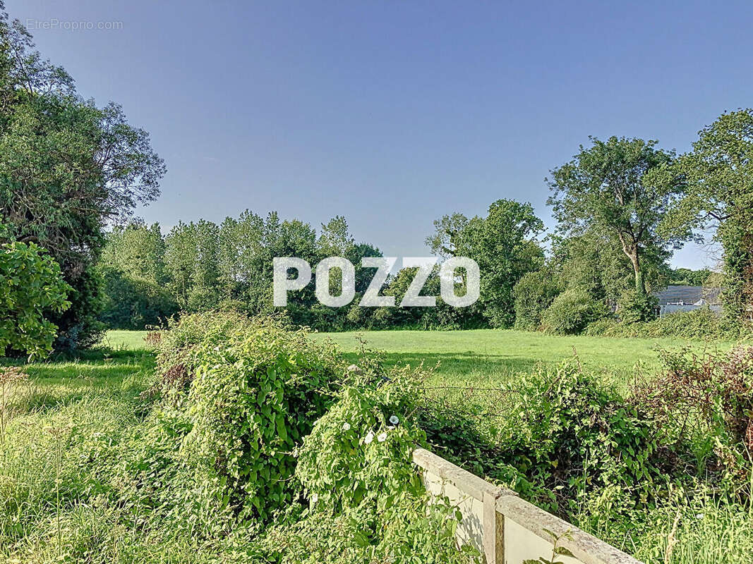 Maison à COUDEVILLE-SUR-MER