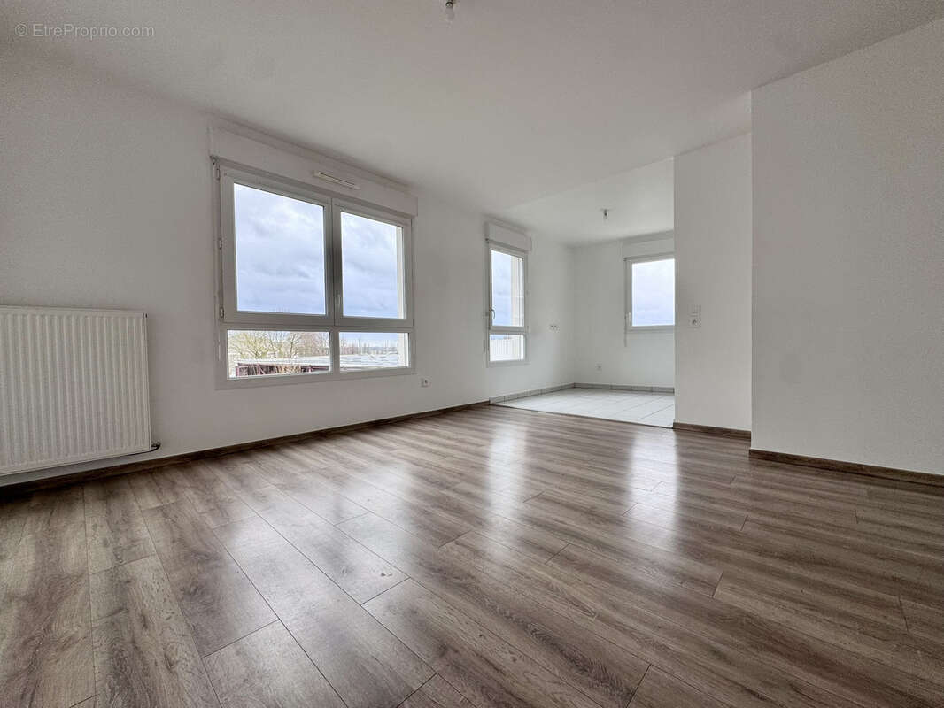 Louvres - Appartement de 3 pièces - photo 2