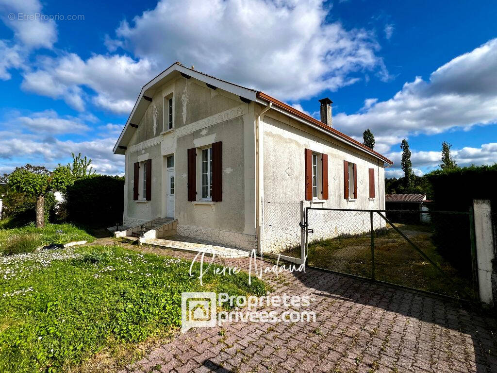 Maison à BEDENAC