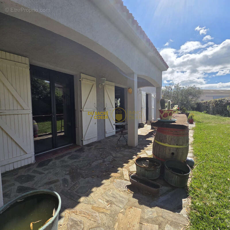Maison 164 m² à Toulouges  - photo 3