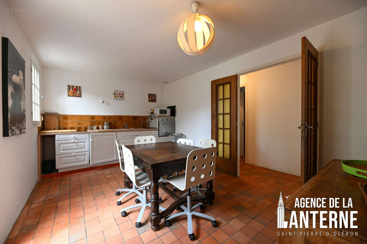 Maison 106 m² à Saint-Georges-D'oleron  - photo 7