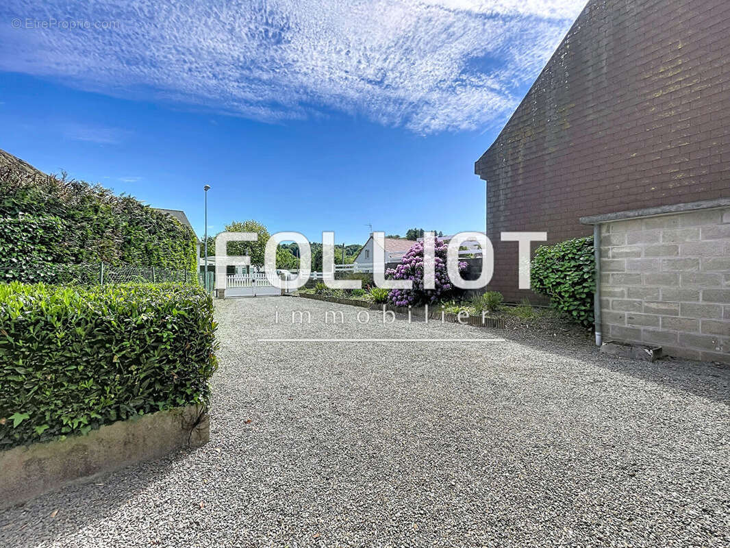 A vendre - Maison de bourg Gavray - photo 13