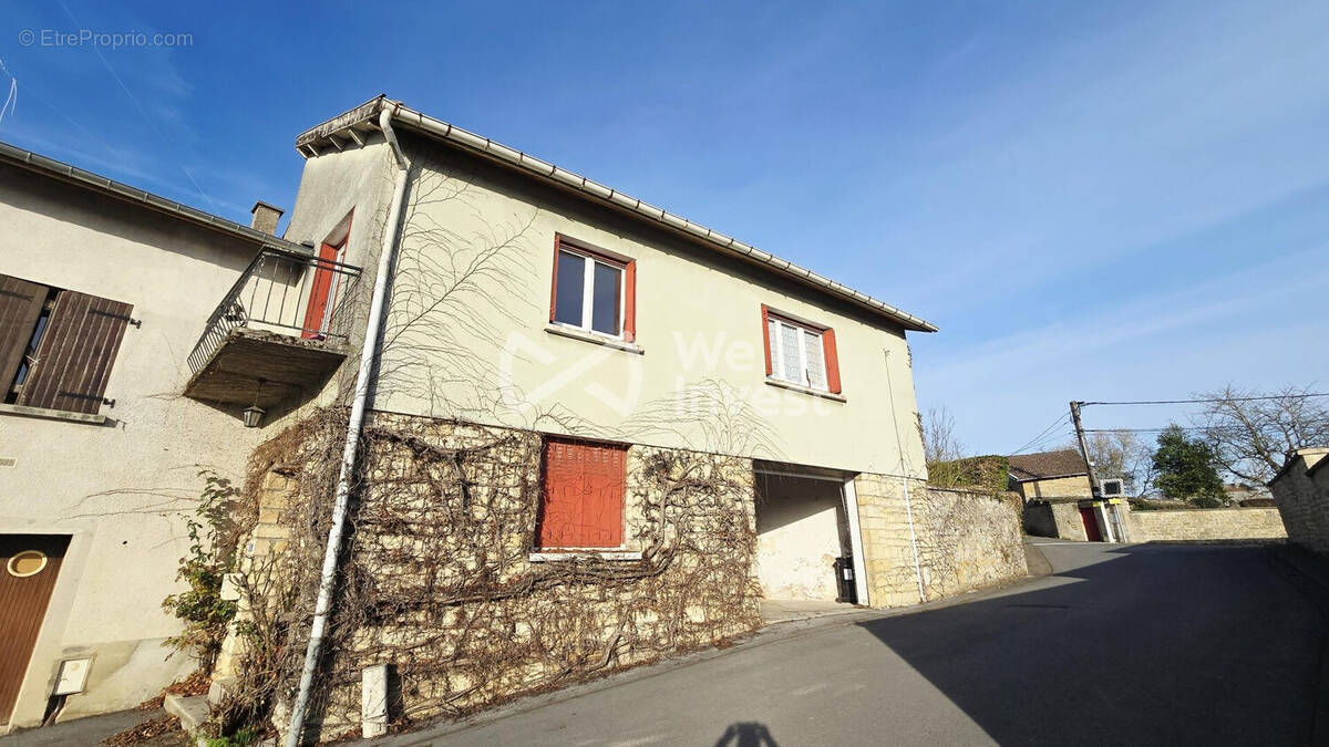 Maison à STENAY