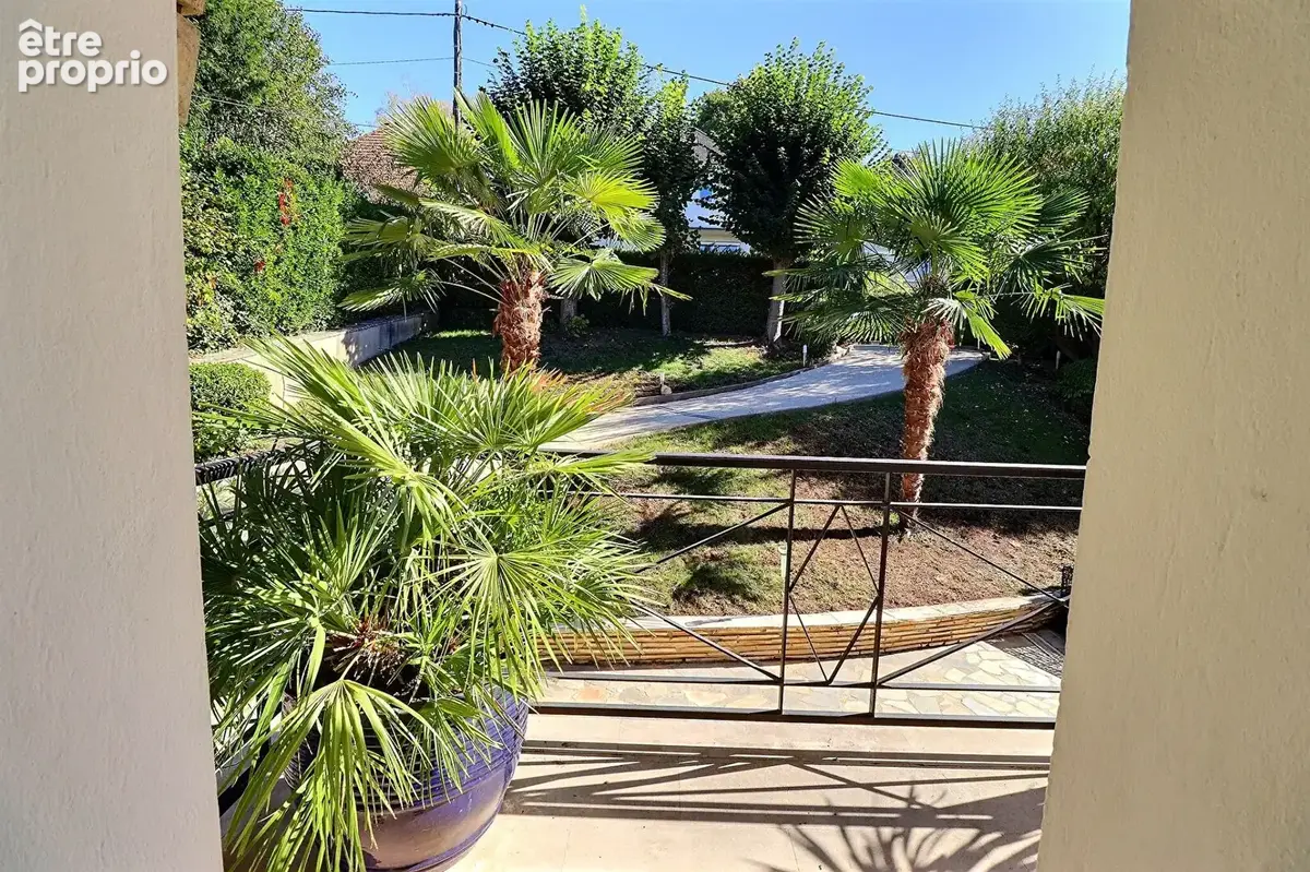 Domaine de Grandchamp - Maison 5 chambres - Terrain 671m² - photo 4