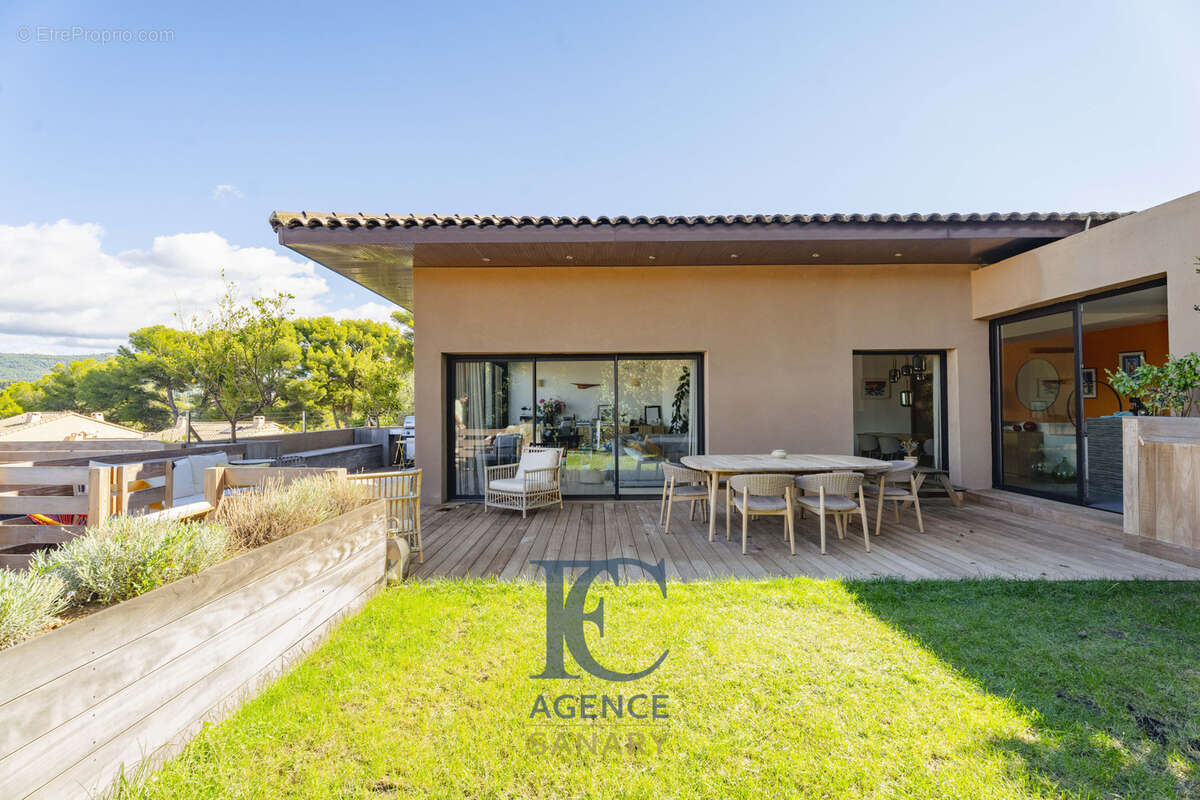 Maison à SANARY-SUR-MER